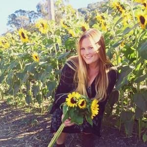 Meet your Posher, Isabella