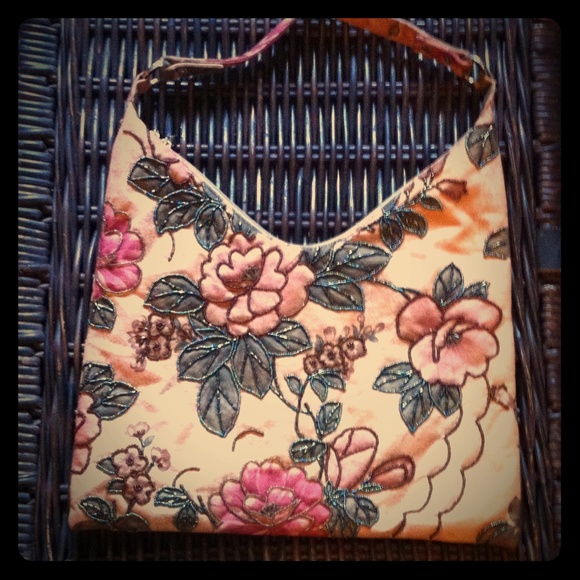 Vintage Floral Beaded Purse