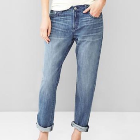 NWT Gap 1969 Sexy Boyfriend Jeans