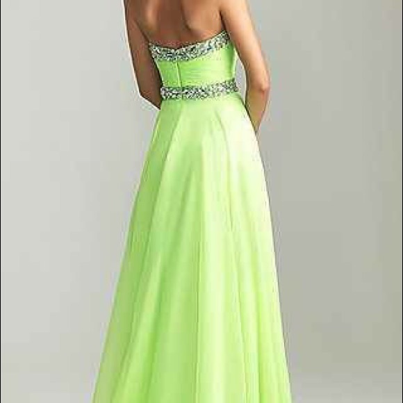 PERFECT FOR PROM!! ๐๐ - Picture 2 of 4