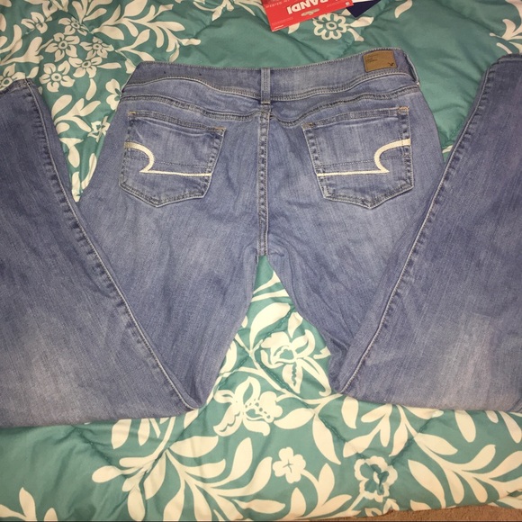SOLD IN BUNDLE ✔️Regular stretch AEO