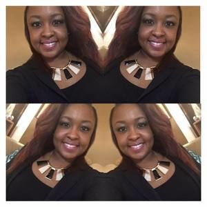 Meet your Posher, Maxine