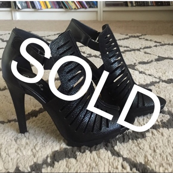 Brand New! Sexy black stilettos
