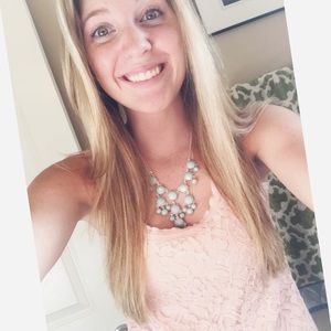 Meet your Posher, Ashley