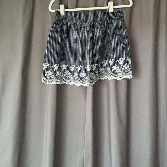 Cute, comfortable cotton mini.