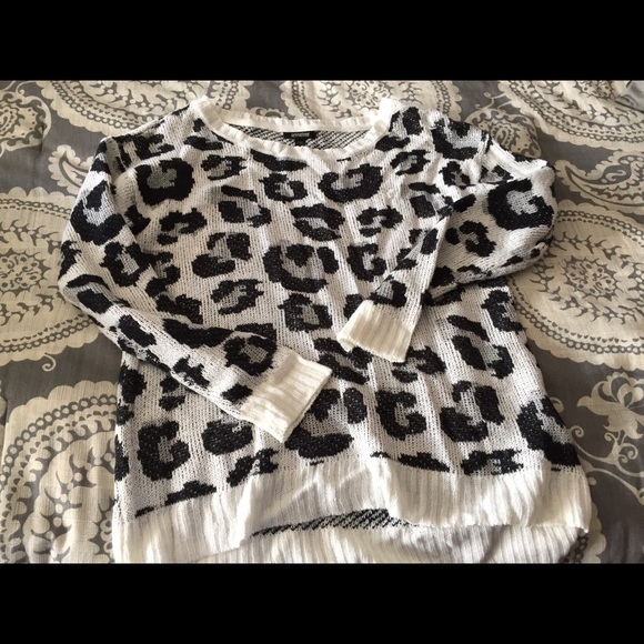 Cheetah print sweater