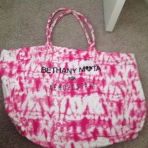 Large tote