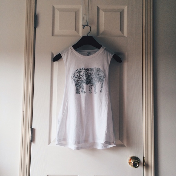 NWOT Elephant Tank Top
