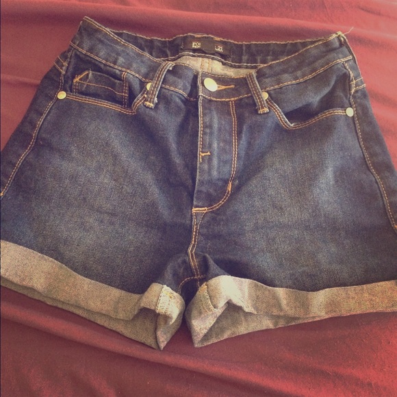 High waist denim shorts