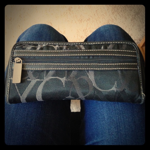 NY&Co Wallet - full sized