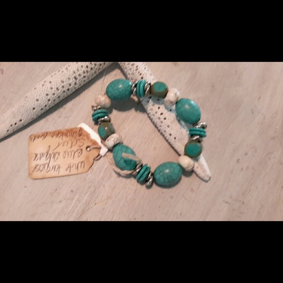 Chunky turquoise,white turquoise,silver bracelet