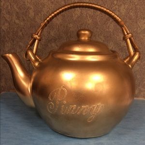 Personalized tea pot