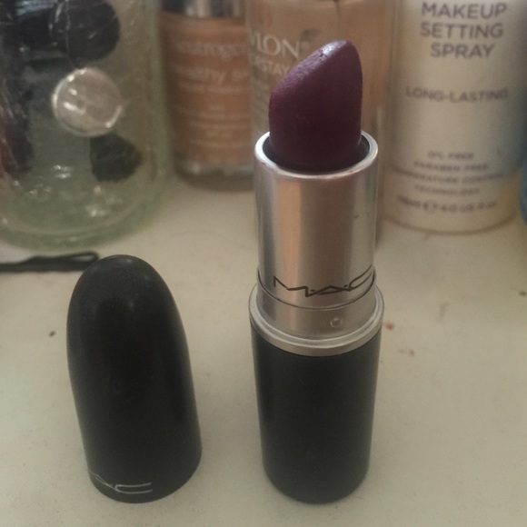 Mac lipstick
