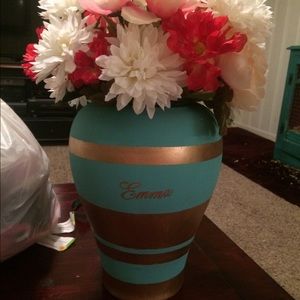 Personalized vase