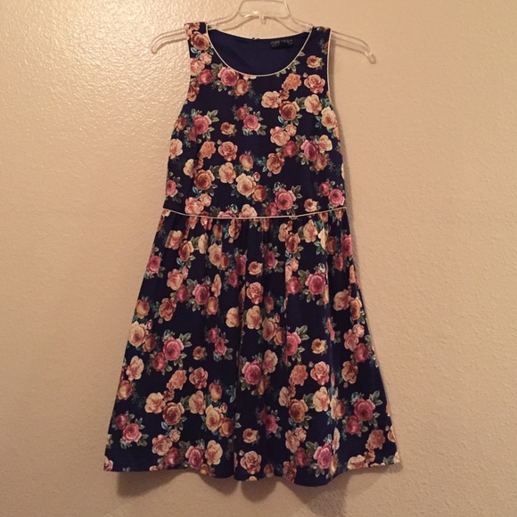 Plus size dress (Forever 21)