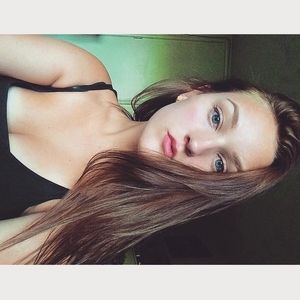 Meet your Posher, Constancec