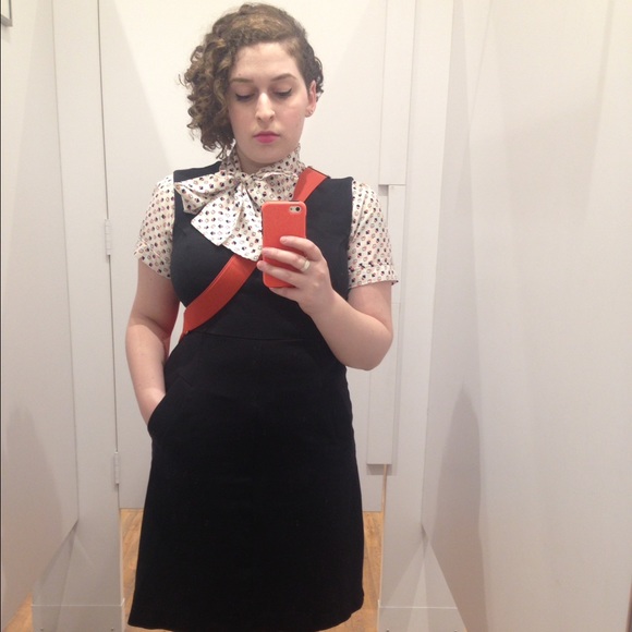 Meet your Posher, Melissa - Picture 4 of 4