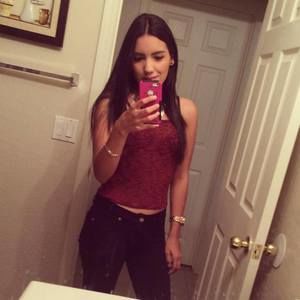 Meet your Posher, Ana