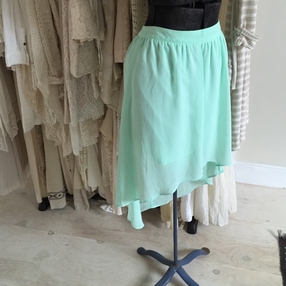 NWOT Forever 21 mint high/low sheer skirt - Picture 2 of 2