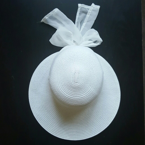 Ladies Fashion Hat