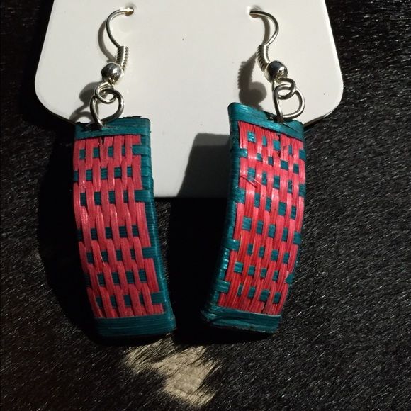 New cute woven earrings