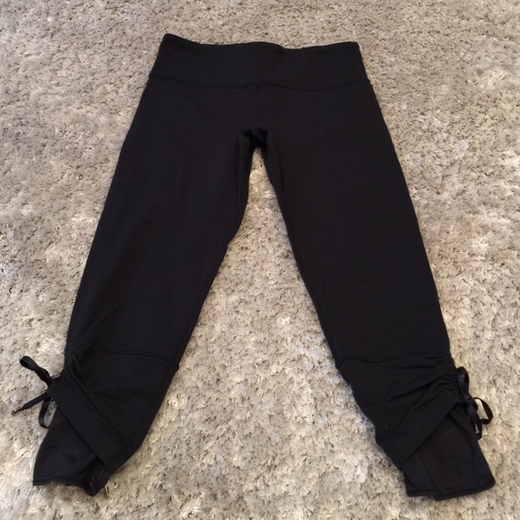 Lulu lemon wunder under