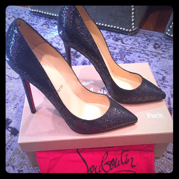 Christian Louboutin Pump- NEVER WORN AUTHENTIC