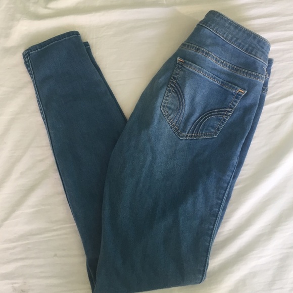 Hollister medium wash jeggings