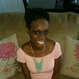 Meet your Posher, Lakeshia