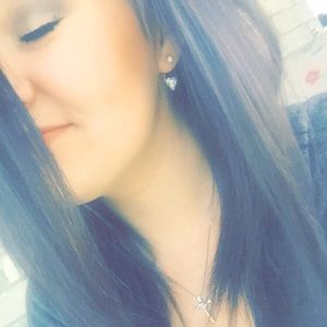 Meet your Posher, Markie