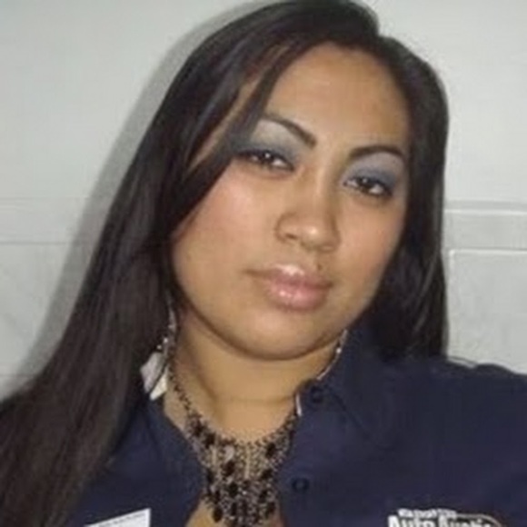 Meet your Posher, Crystal - Picture 1 of 1