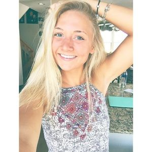 Meet your Posher, Juliette