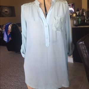 Shear quarter sleeve flow shirt