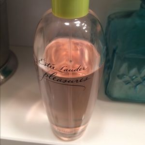Used Pleasures perfume from Estēe Lauder