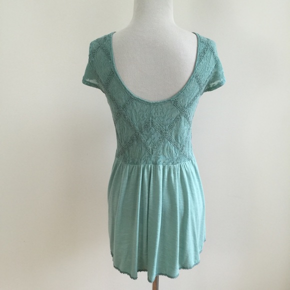 FREE PEOPLE | Green Deep Scoop Neck Top - Picture 2 of 4