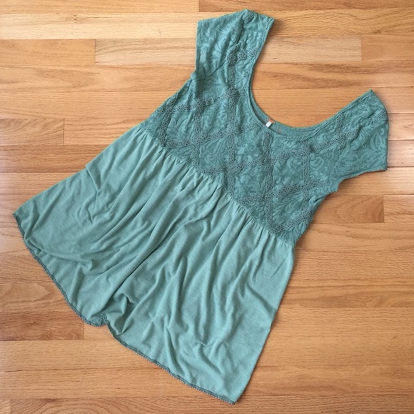 FREE PEOPLE | Green Deep Scoop Neck Top - Picture 3 of 4