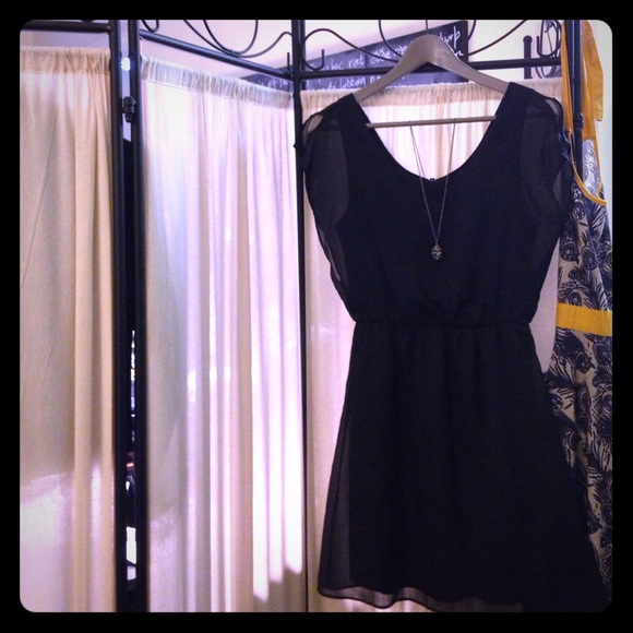 NWOT. The Limited. Navy dress.