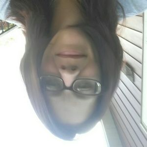 Meet your Posher, Renee