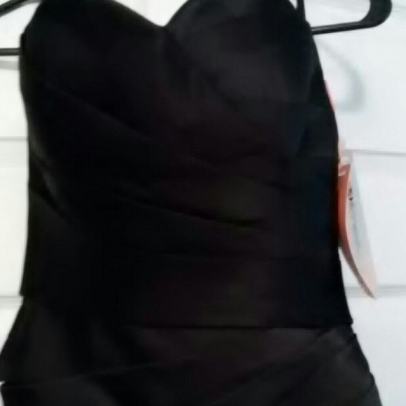 Formal Gown - Picture 2 of 3