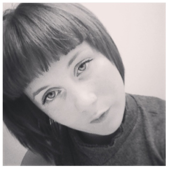 Meet your Posher, Ashlee