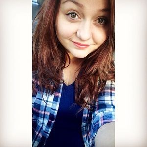 Meet your Posher, Nicole