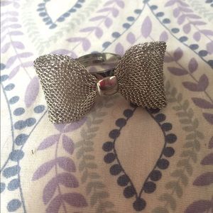 Silver bow ring