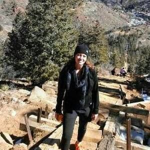 Meet your Posher, Tiffany