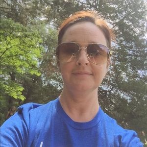 Meet your Posher, Cindy