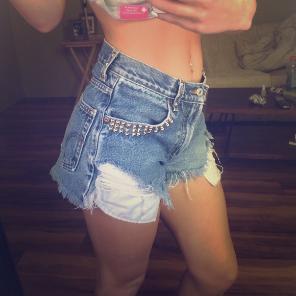 Urban Outfitters Pants - ❗️URBAN OUTFITTERS RENEWAL LEVIS❗️