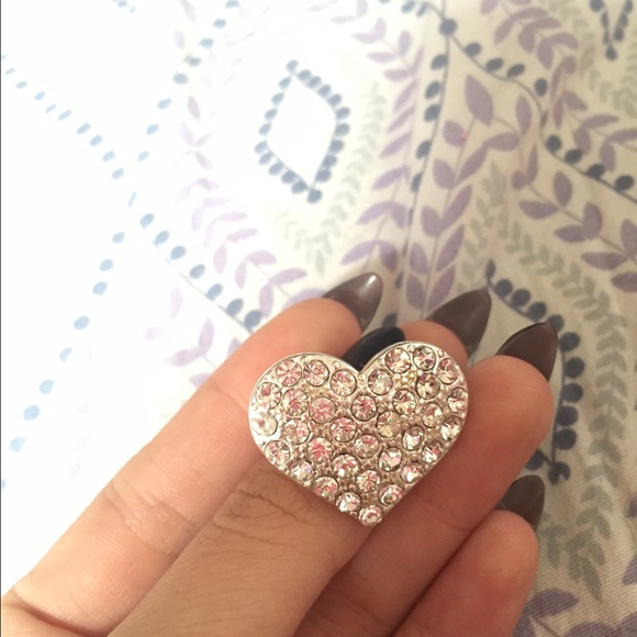 Sparkly heart ring - Picture 1 of 2
