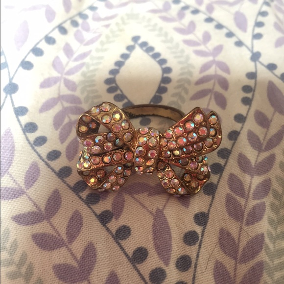 Jeweled bow ring