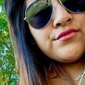 Meet your Posher, Erica