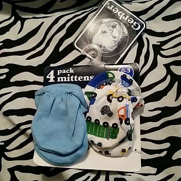 Free  no sale Baby Mitten - Picture 1 of 1