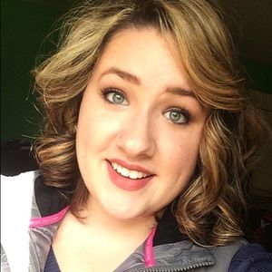 Meet your Posher, Kaitlin